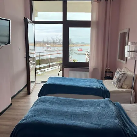 Bed & Breakfast Szafirowa Przystan